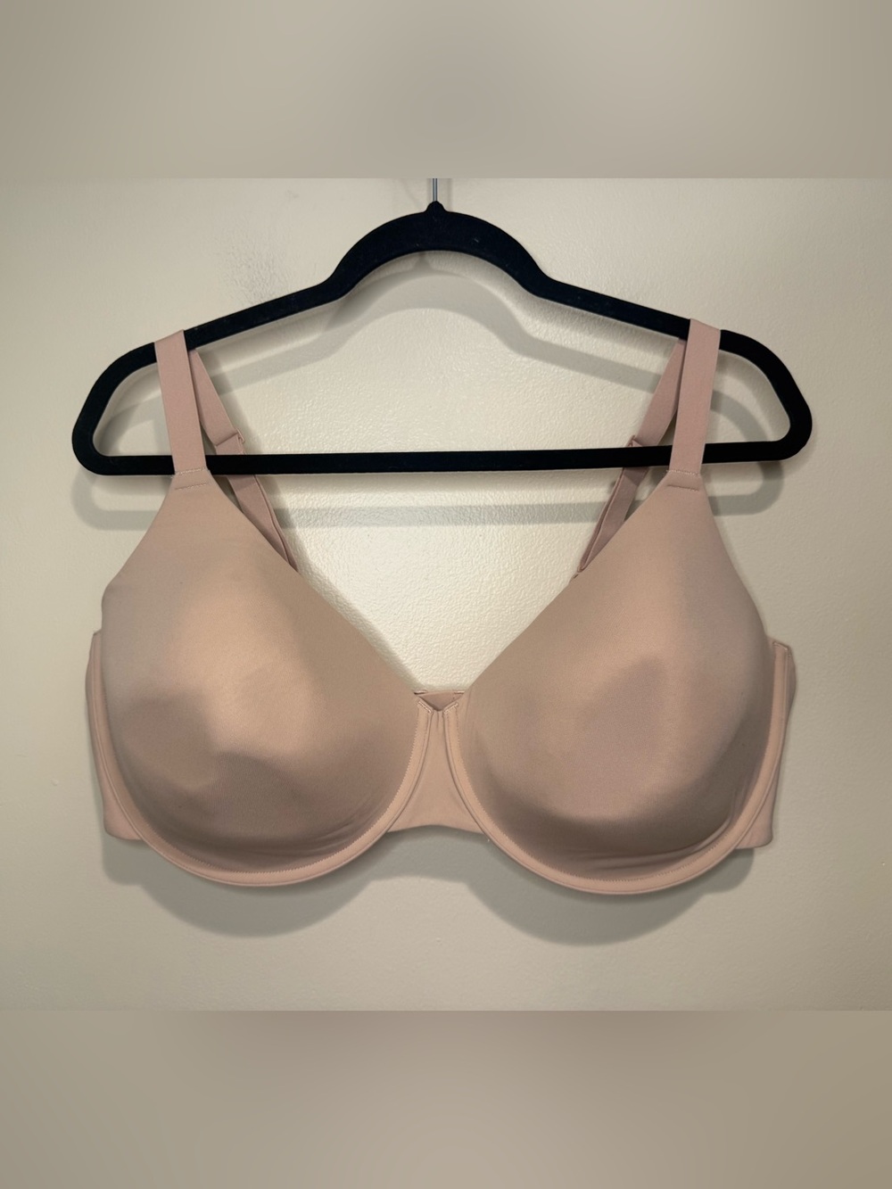 Skims Fits Everybody Demi T-Shirt Bra size 44DD